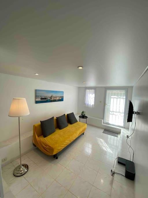 Apartament T2 Avec Jardin Et Piscine Privee Velaux Zewnętrze zdjęcie